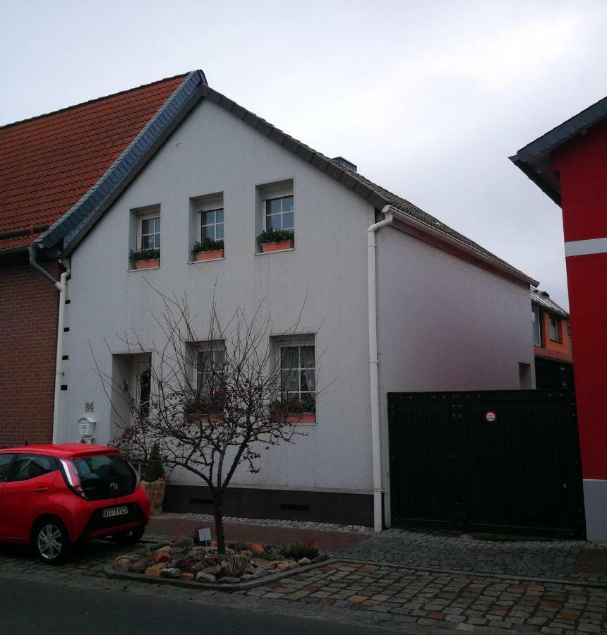 Ferienwohnung Koehlert ทาเลอ ภายนอก รูปภาพ